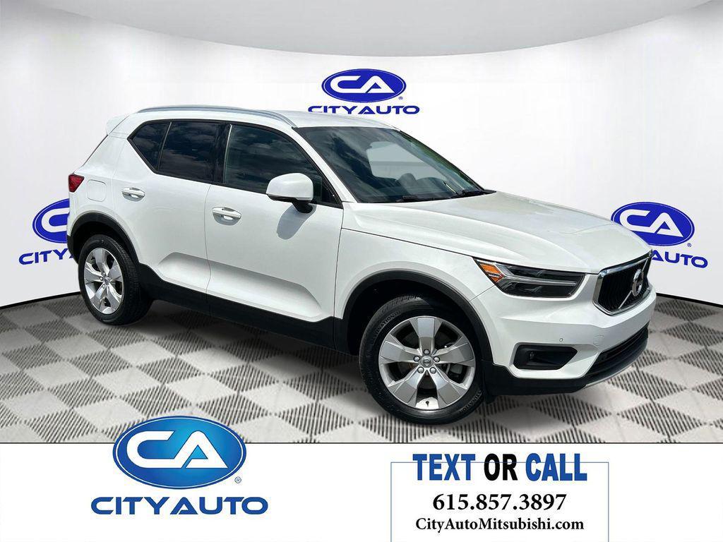 used 2022 Volvo XC40 car, priced at $19,225