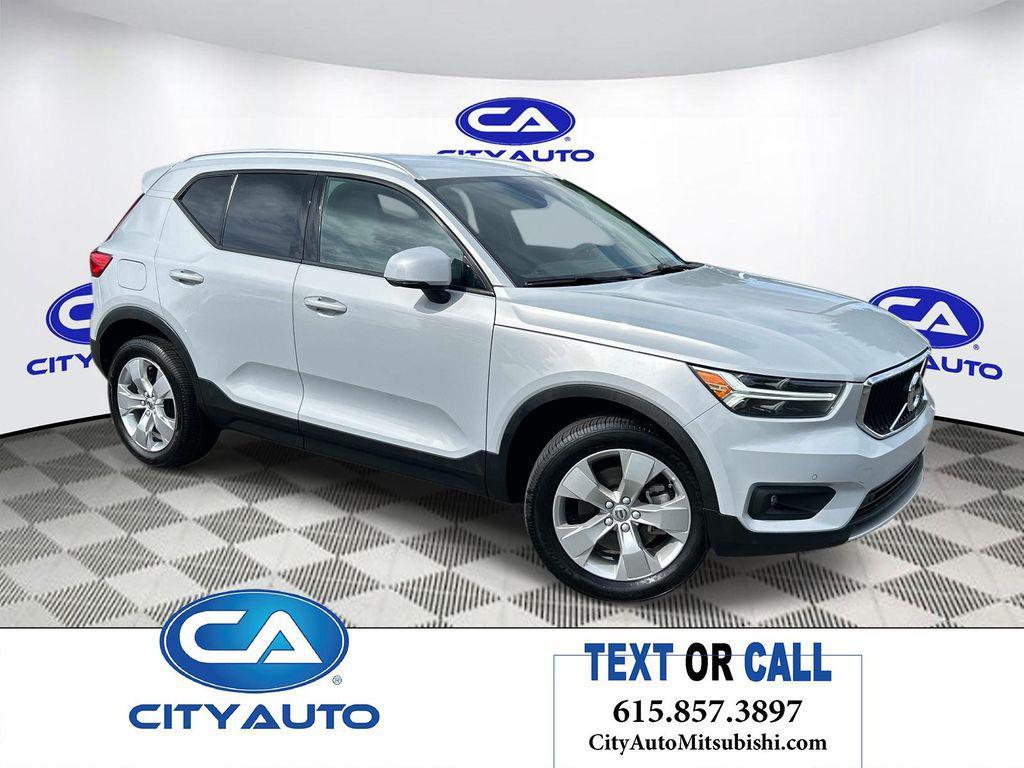 used 2022 Volvo XC40 car, priced at $19,380