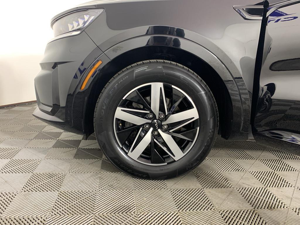 used 2022 Kia Sorento car, priced at $21,000
