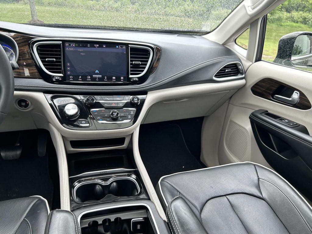 used 2023 Chrysler Pacifica car, priced at $28,648