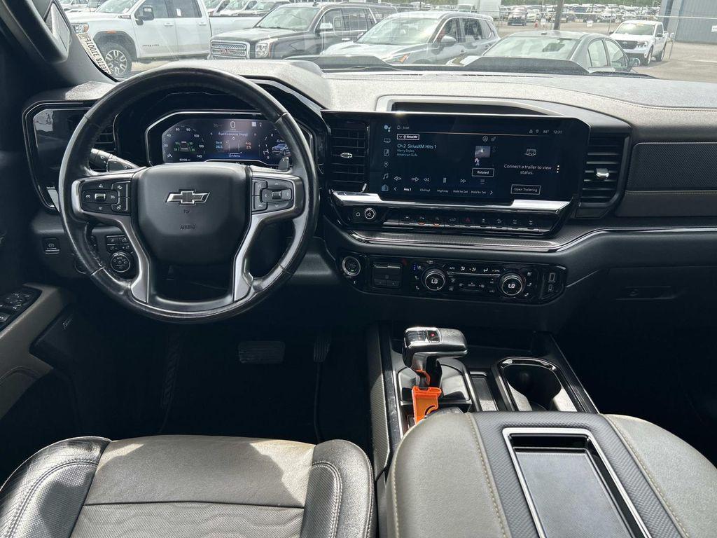 used 2022 Chevrolet Silverado 1500 car, priced at $38,911