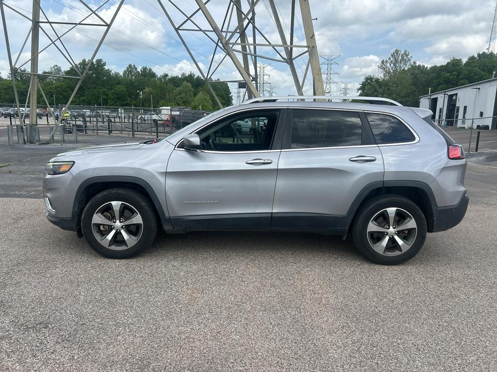 used 2019 Jeep Cherokee car, priced at $16,950