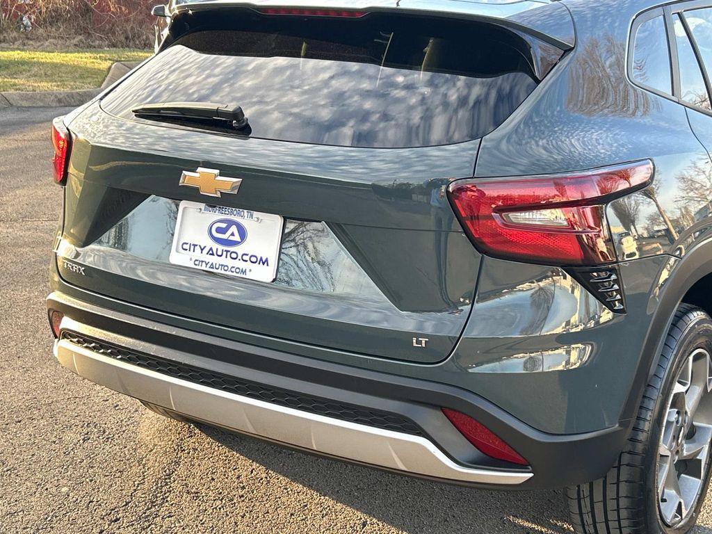 used 2025 Chevrolet Trax car, priced at $19,987