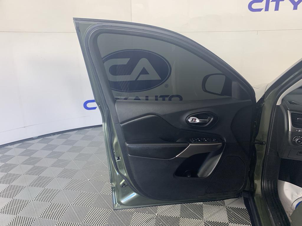 used 2019 Jeep Cherokee car, priced at $11,000