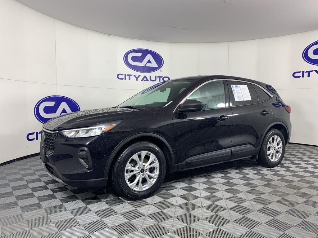 used 2023 Ford Escape car, priced at $16,448