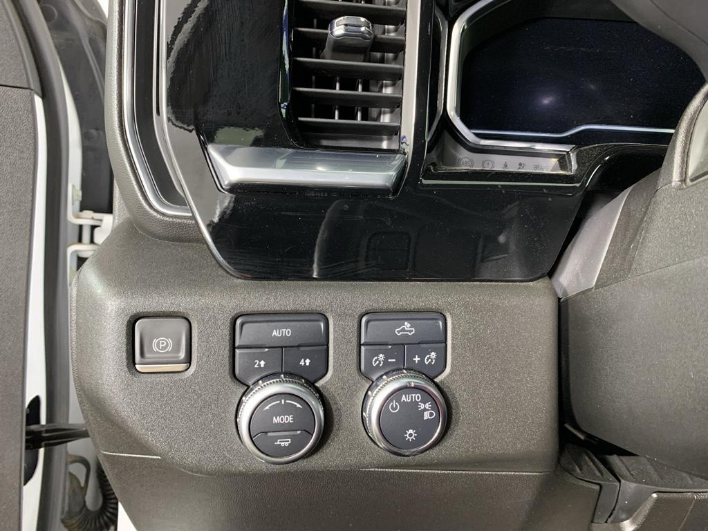 used 2022 GMC Sierra 1500 car, priced at $29,433