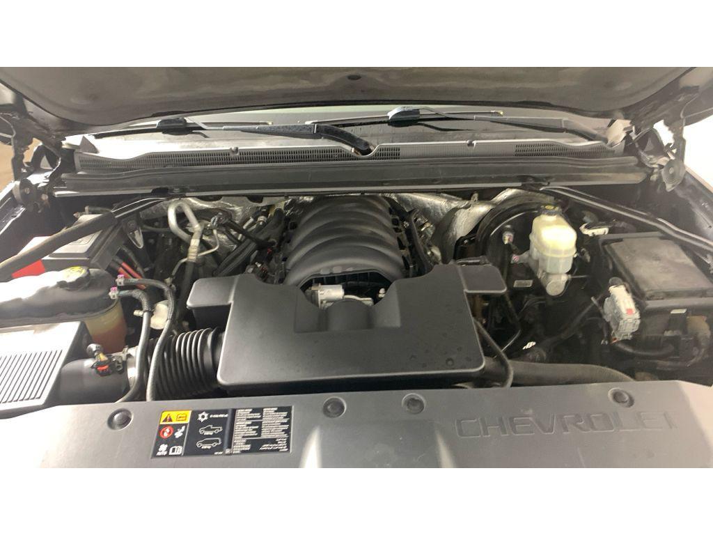 used 2015 Chevrolet Suburban car, priced at $10,999