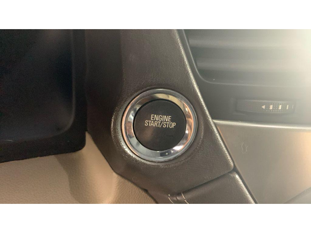 used 2015 Chevrolet Suburban car, priced at $10,999