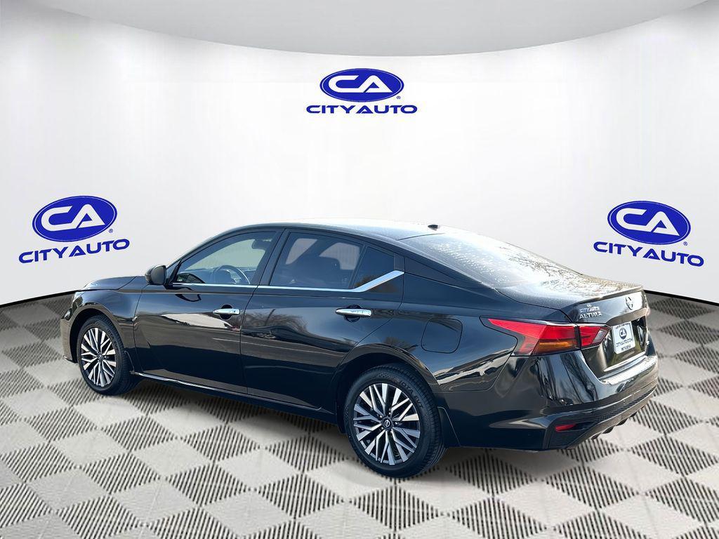 used 2023 Nissan Altima car, priced at $23,770