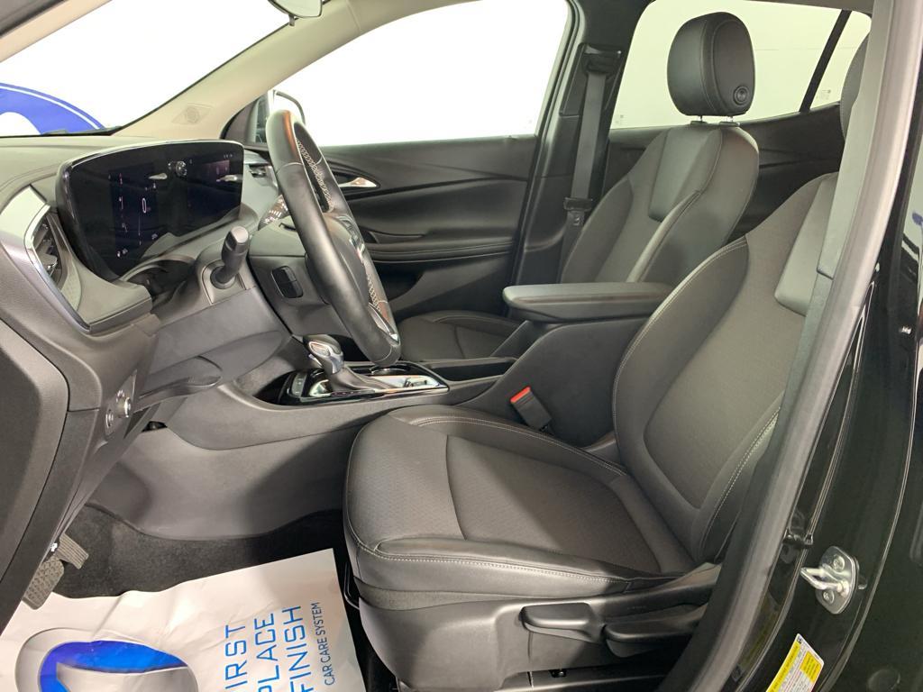 used 2025 Buick Encore GX car, priced at $22,950