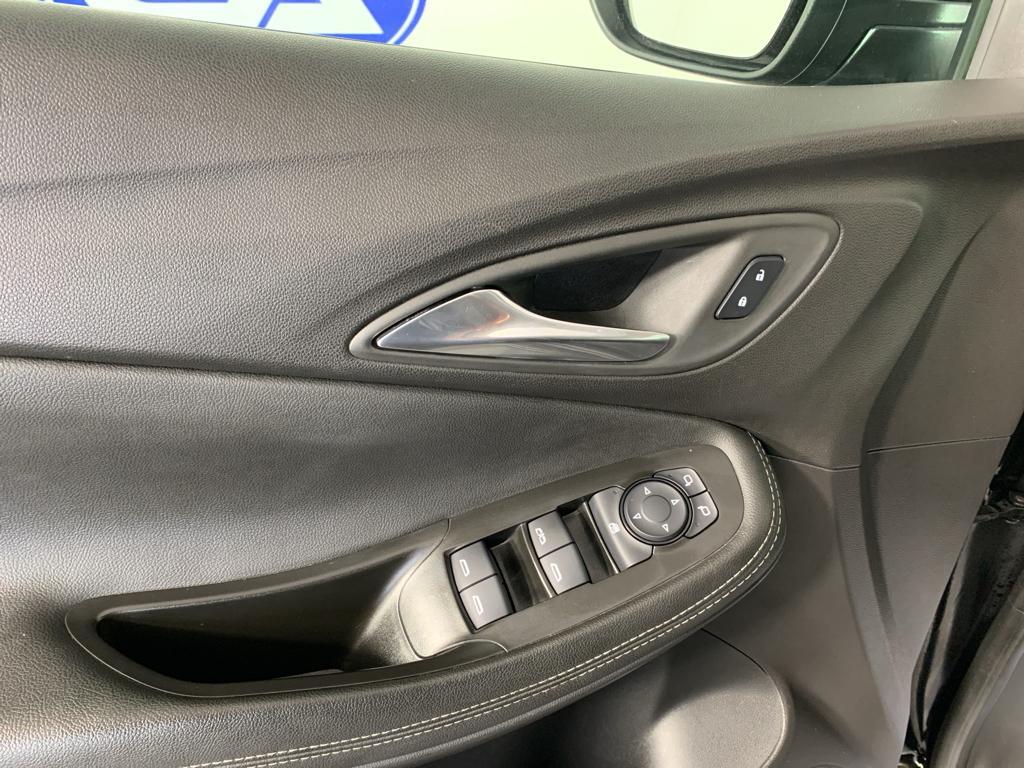 used 2025 Buick Encore GX car, priced at $22,950