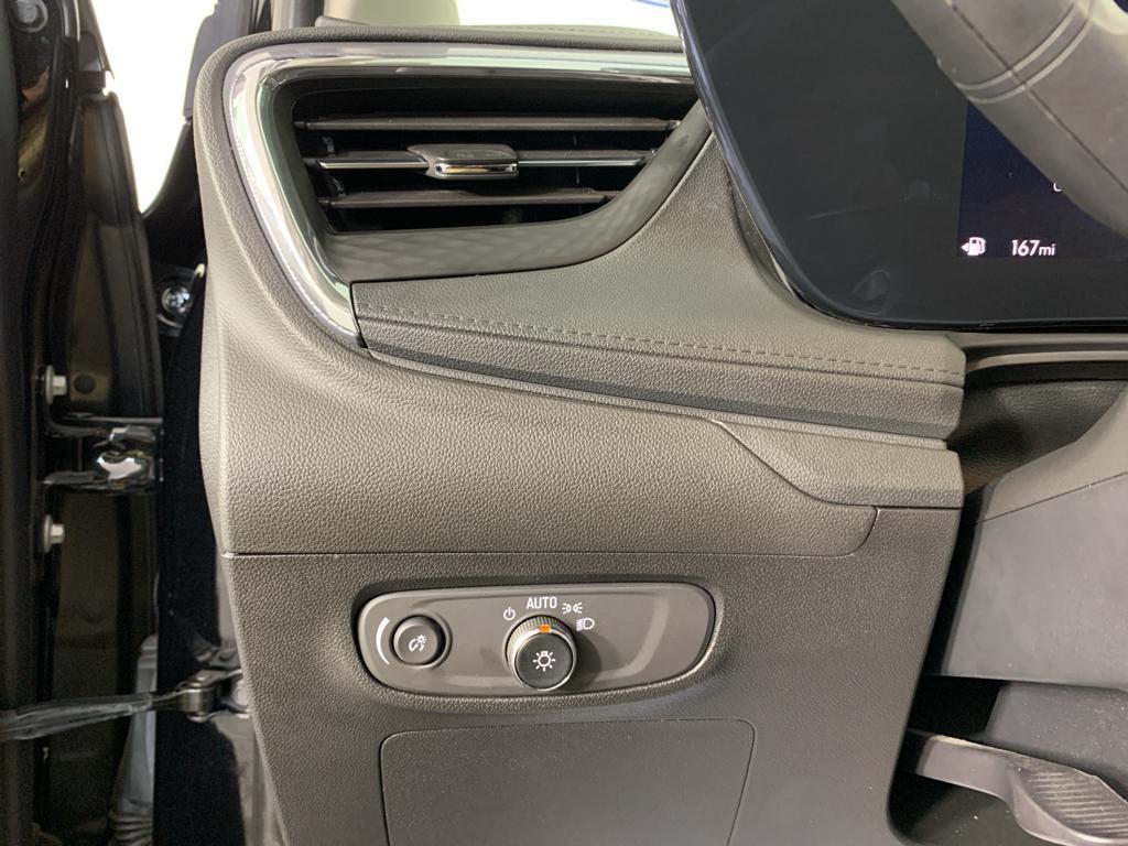 used 2025 Buick Encore GX car, priced at $22,950