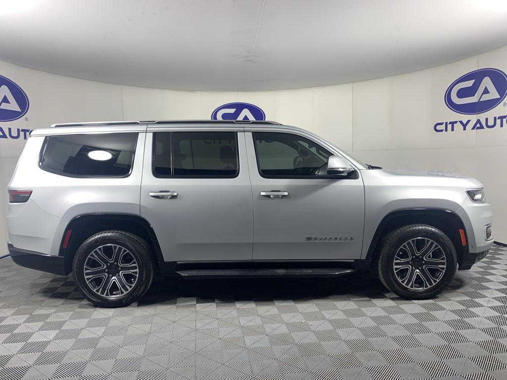 used 2022 Jeep Wagoneer car, priced at $35,341