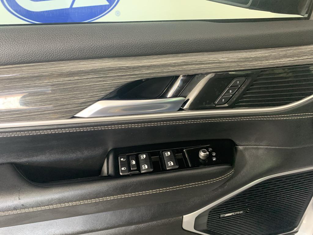 used 2022 Jeep Wagoneer car, priced at $35,341