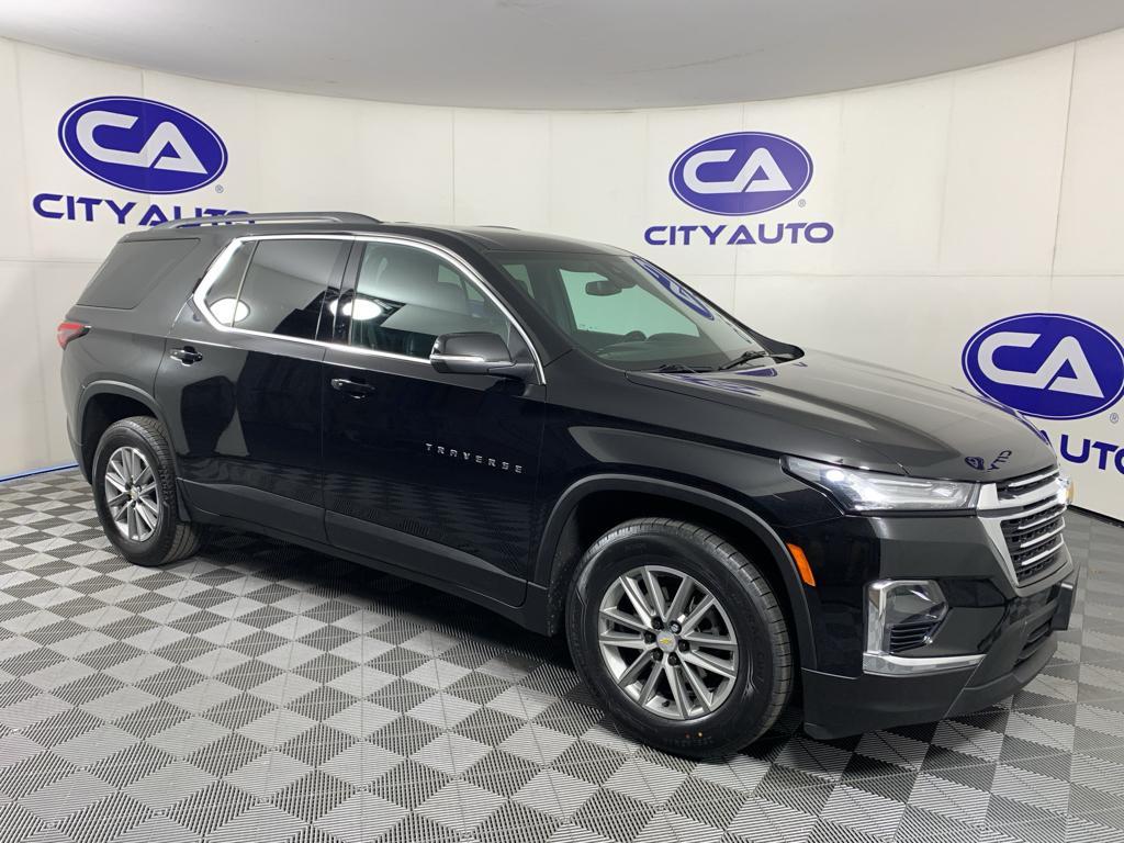 used 2023 Chevrolet Traverse car, priced at $31,722