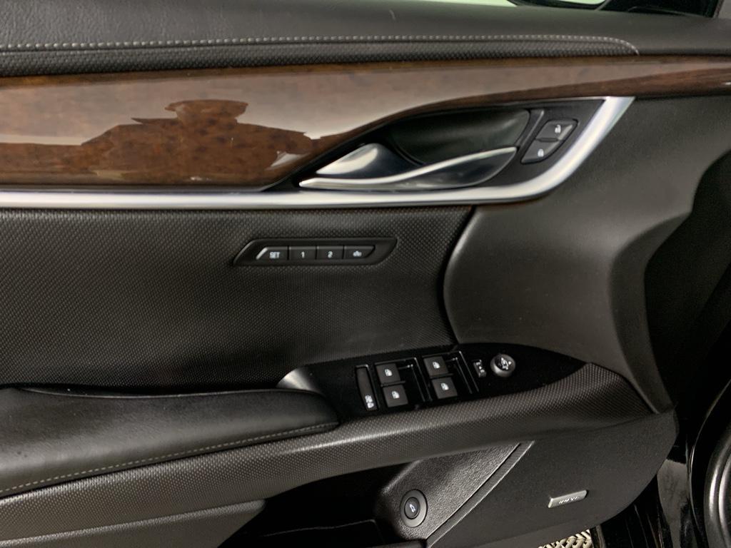 used 2017 Cadillac XTS car, priced at $15,995