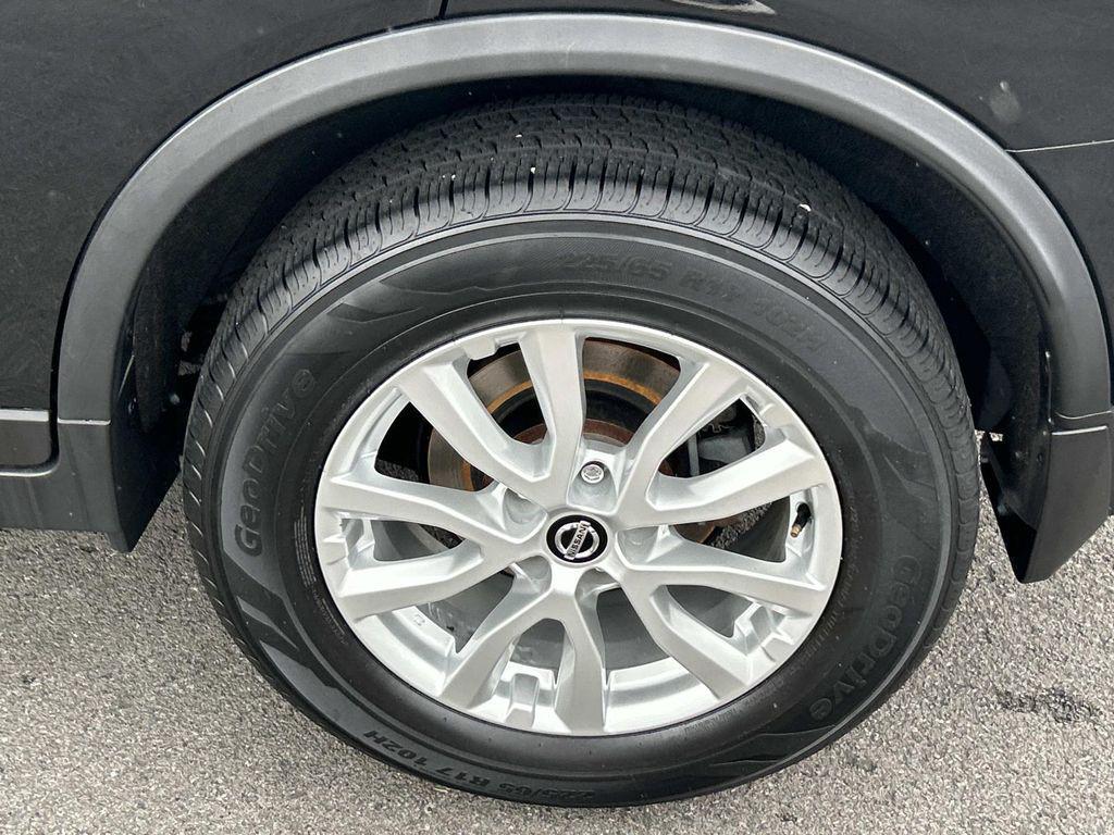 used 2020 Nissan Rogue car, priced at $19,300