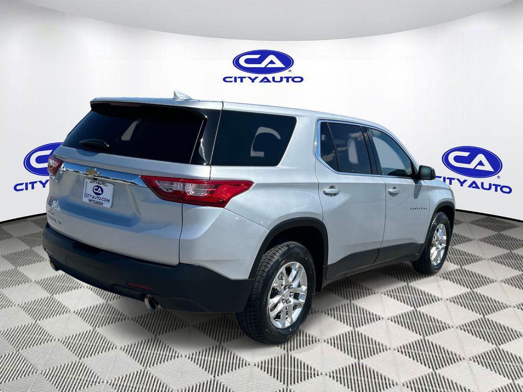 used 2021 Chevrolet Traverse car, priced at $19,622