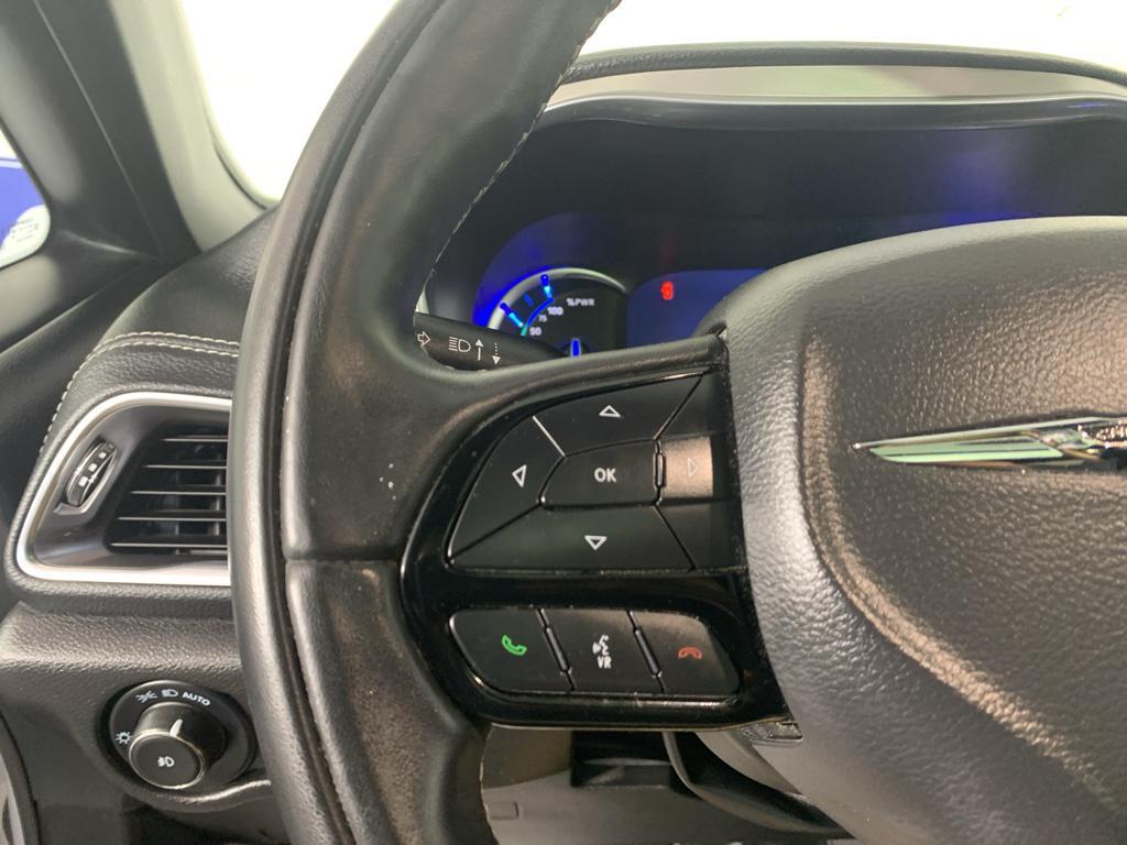 used 2022 Chrysler Pacifica Hybrid car, priced at $25,499