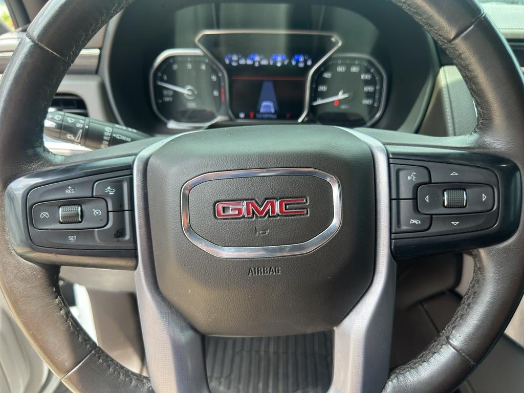 used 2021 GMC Yukon car, priced at $34,944