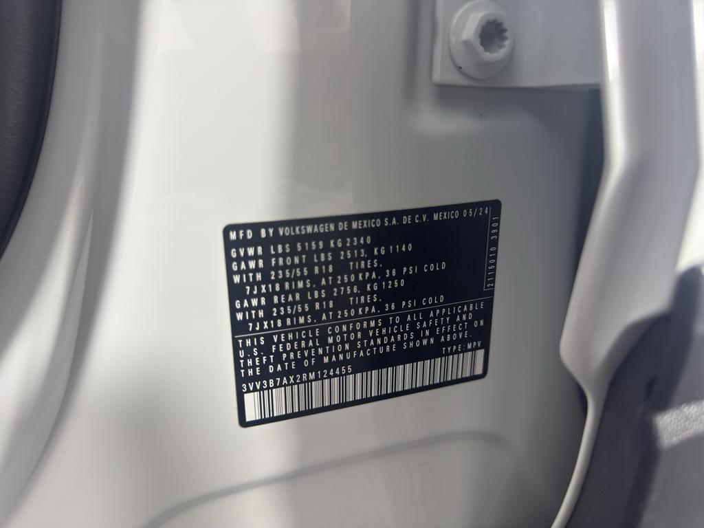 used 2024 Volkswagen Tiguan car, priced at $25,995
