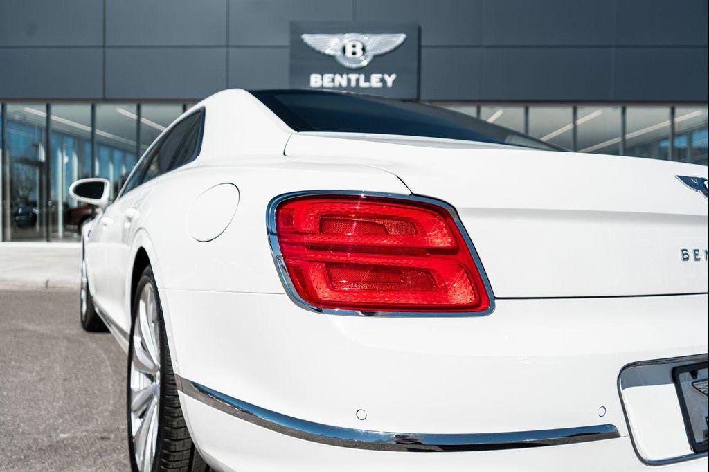 new 2026 Bentley Flying Spur car, priced at $279,130