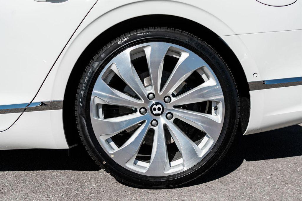 new 2026 Bentley Flying Spur car, priced at $279,130