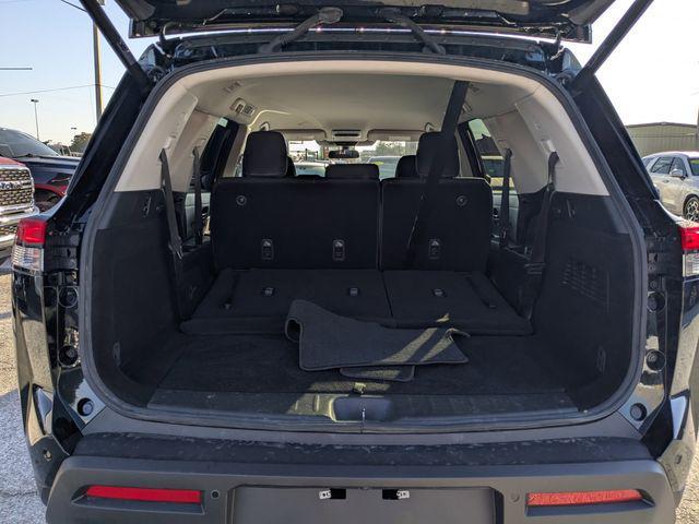 used 2025 Nissan Pathfinder car, priced at $28,989