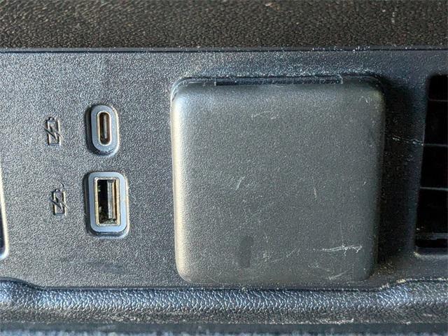 used 2022 GMC Sierra 1500 car, priced at $34,895