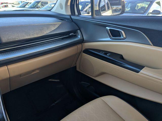 used 2023 Kia Carnival car, priced at $27,810