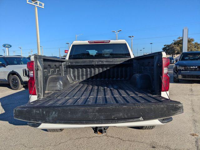 used 2024 Chevrolet Silverado 1500 car, priced at $27,571