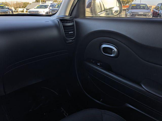 used 2017 Kia Soul car, priced at $8,818