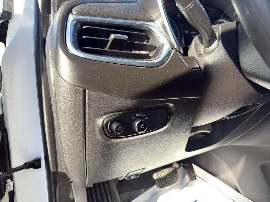 used 2018 Chevrolet Equinox car, priced at $9,970