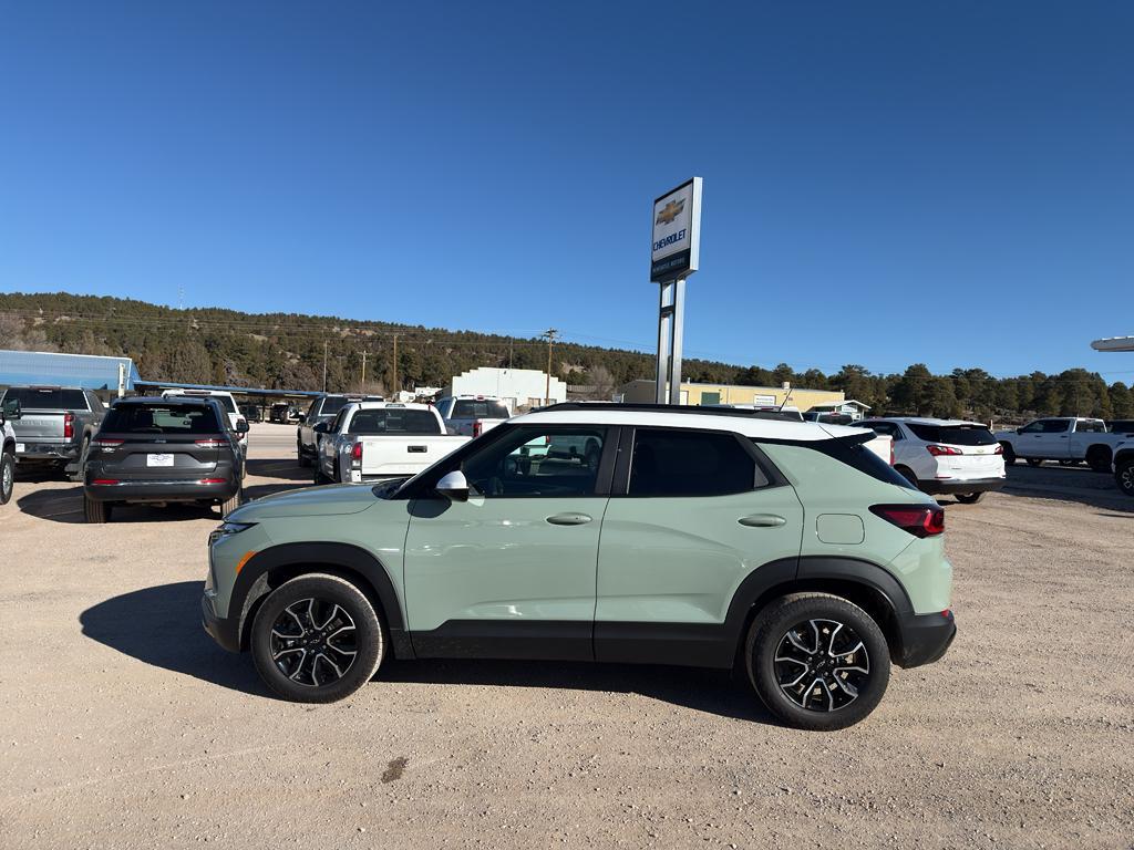 used 2025 Chevrolet TrailBlazer car