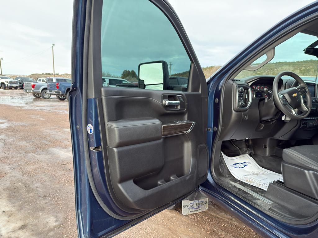 used 2021 Chevrolet Silverado 2500 car, priced at $34,970