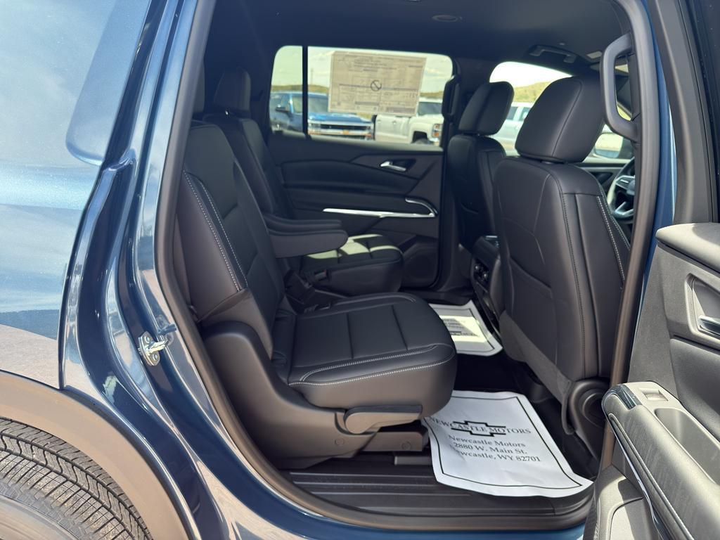 new 2026 Chevrolet Traverse car, priced at $47,940