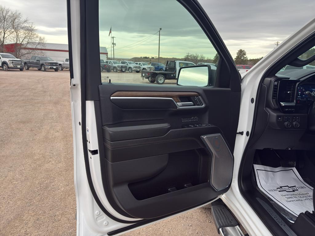 used 2024 Chevrolet Silverado 1500 car