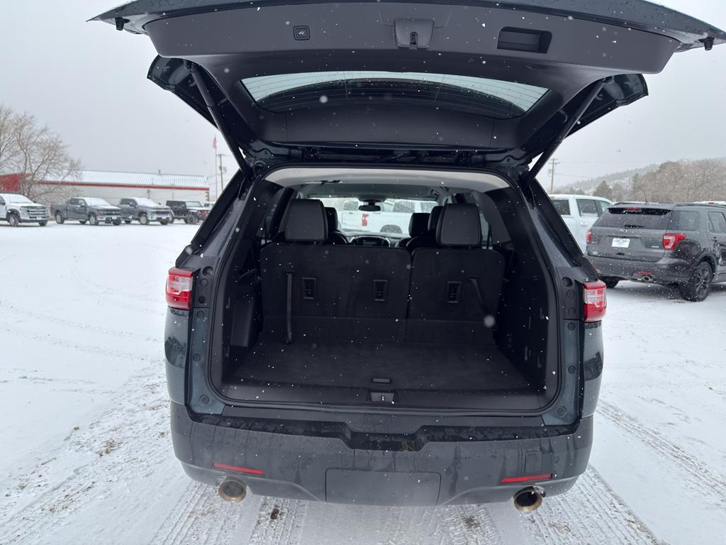 used 2021 Chevrolet Traverse car, priced at $19,970