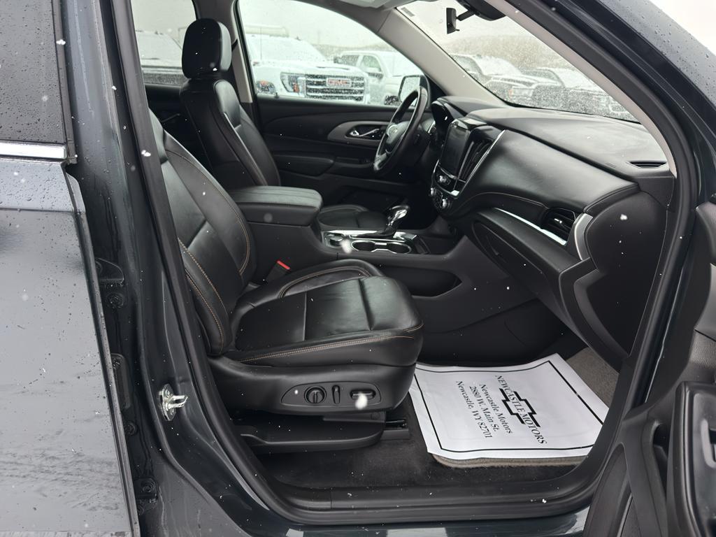 used 2021 Chevrolet Traverse car, priced at $19,970