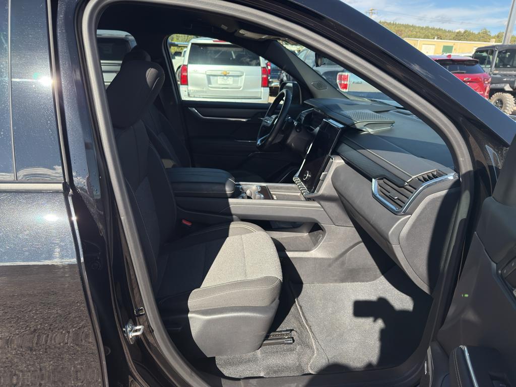 used 2025 GMC Acadia car, priced at $39,970