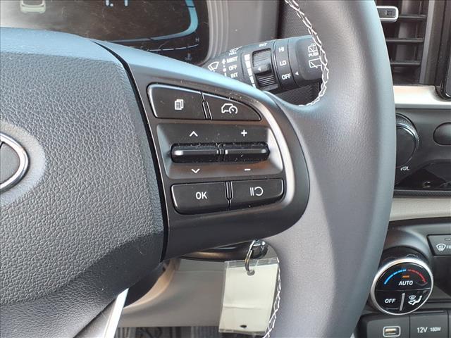 used 2023 Hyundai Venue car