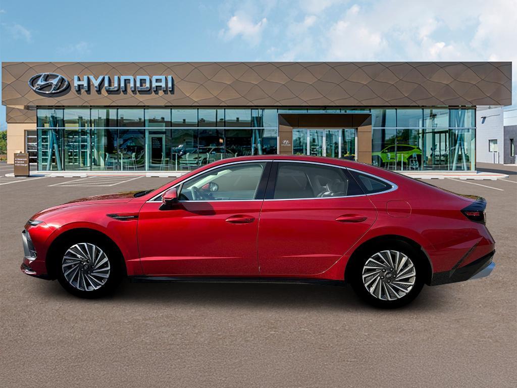 new 2026 Hyundai Sonata Hybrid car, priced at $32,459