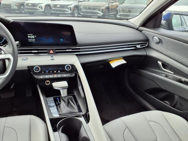 new 2025 Hyundai Elantra car, priced at $27,080