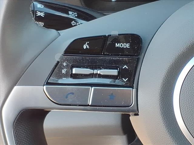 used 2025 Hyundai Elantra car