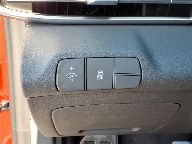 used 2025 Hyundai Elantra car