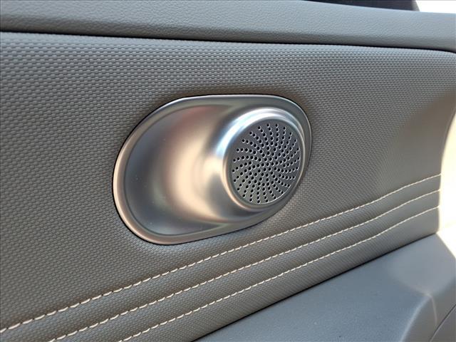 used 2025 Hyundai Elantra car