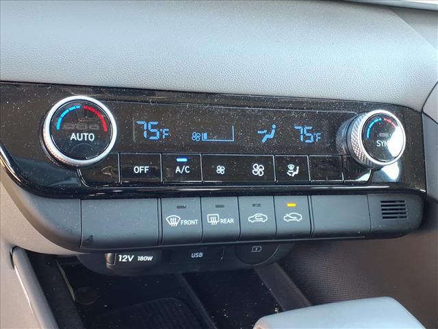 used 2025 Hyundai Elantra car