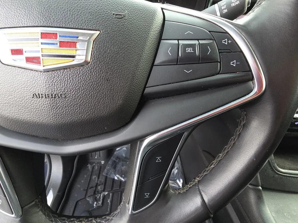 used 2018 Cadillac XT5 car, priced at $20,976