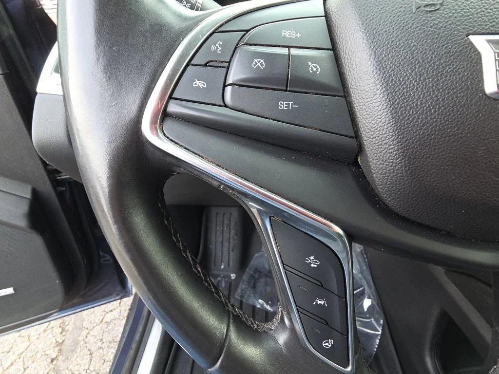 used 2018 Cadillac XT5 car, priced at $20,976