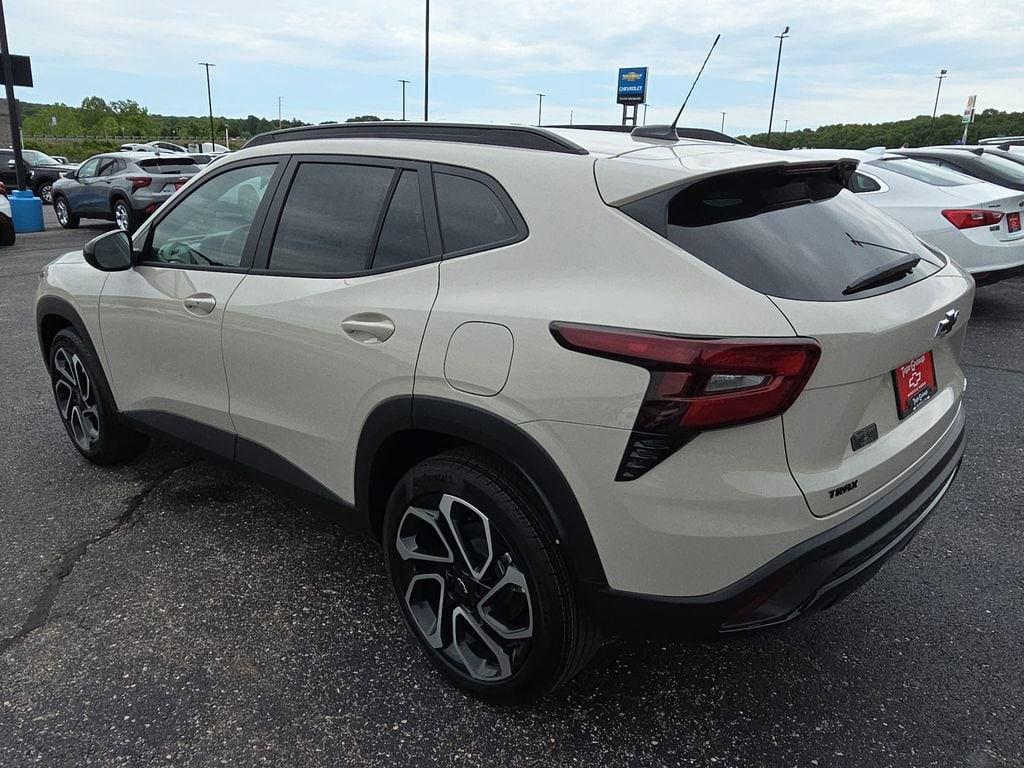 new 2026 Chevrolet Trax car, priced at $26,635
